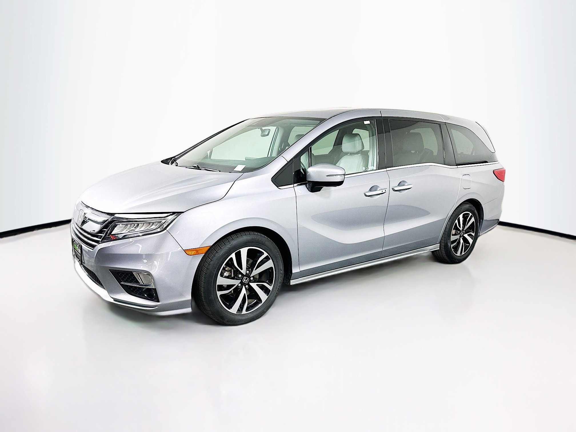 Used 2019 Honda Odyssey Elite image 3