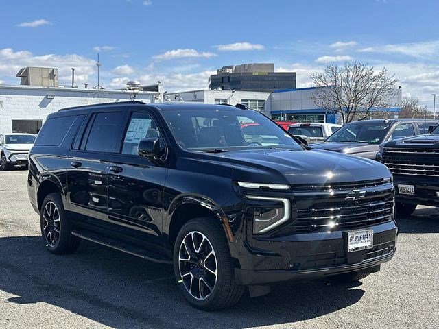 New 2026 Chevrolet Suburban RST w/ Comfort Package