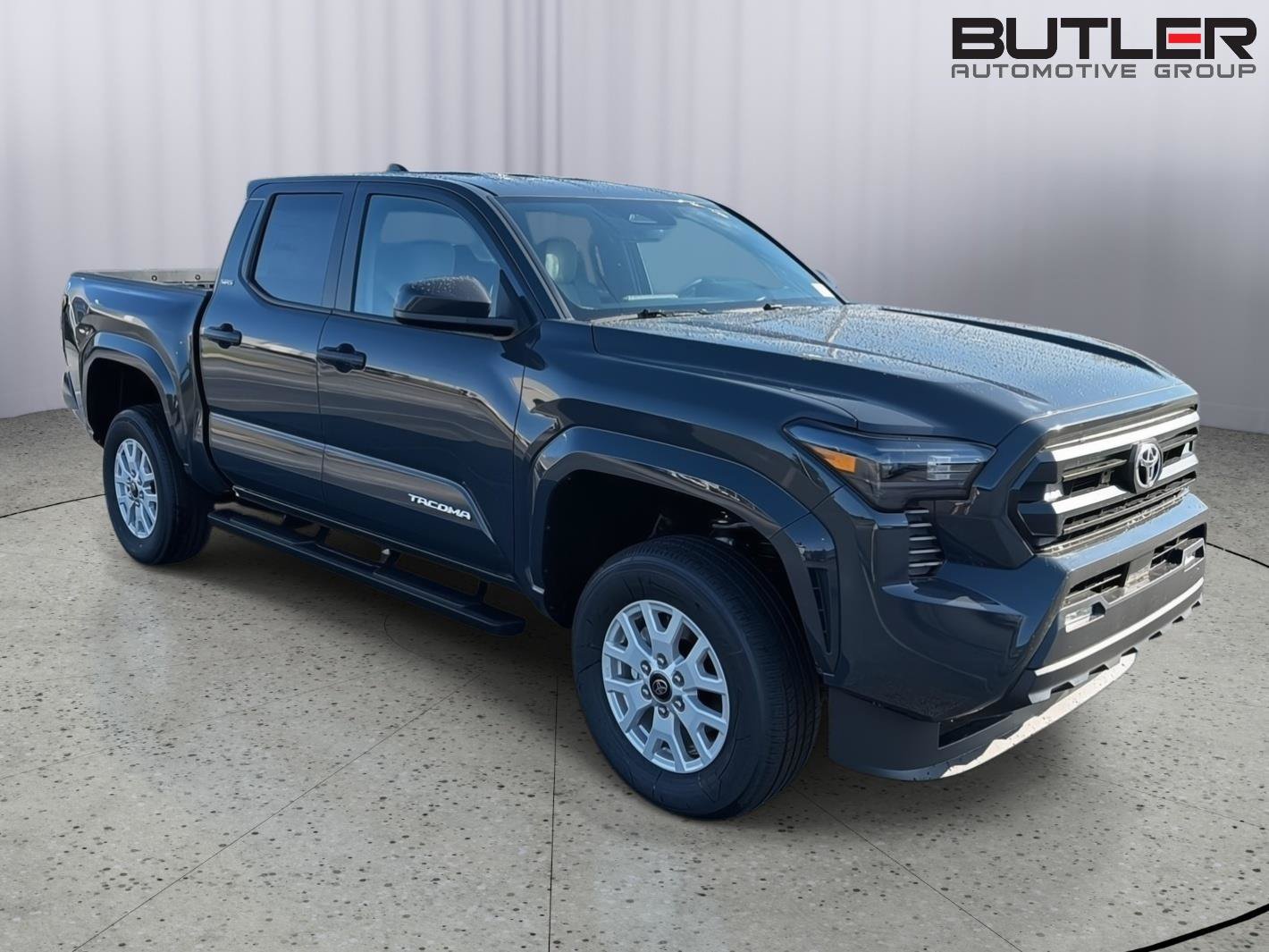 New 2026 Toyota Tacoma SR5 AWD/4WD image 8