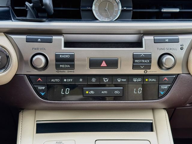 Used 2017 Lexus ES 350 w/ Accessory Package 2 FWD image 44