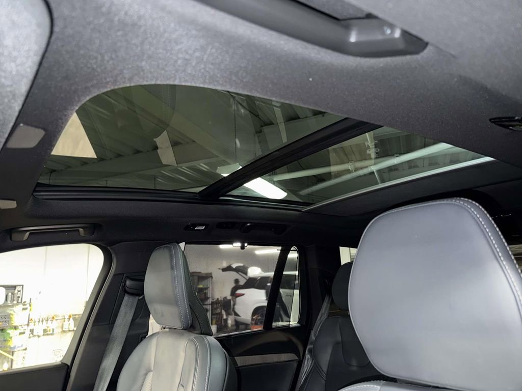 Used 2024 Volvo XC90 T8 Ultimate w/ Protection Package Premier image 22