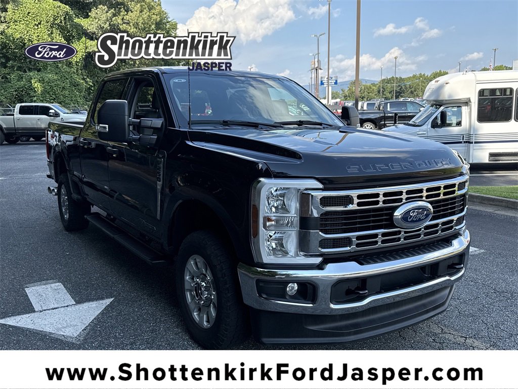 Used 2024 Ford F250 XLT