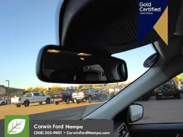 Used 2022 Ford Escape Titanium AWD/4WD image 23