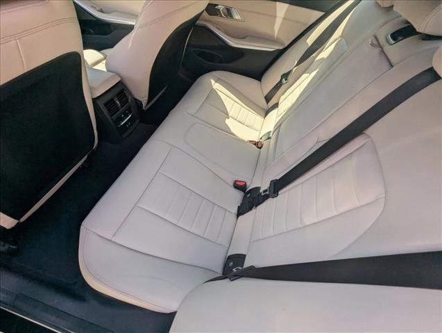 Used 2025 BMW M340i xDrive w/ Premium Package image 18