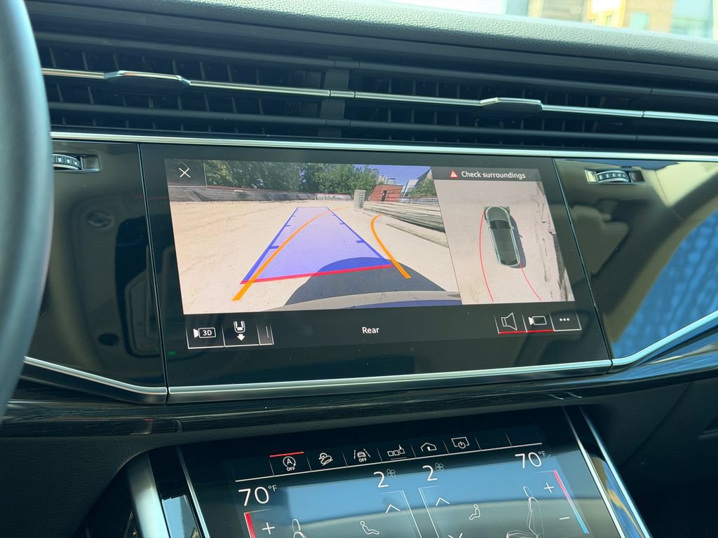 Used 2019 Audi Q8 Premium Plus AWD/4WD image 17
