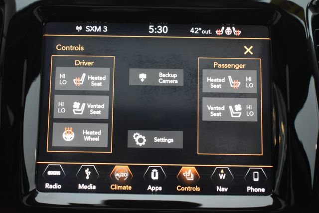 Used 2019 Jeep Cherokee Limited w/ Luxury Group image 26