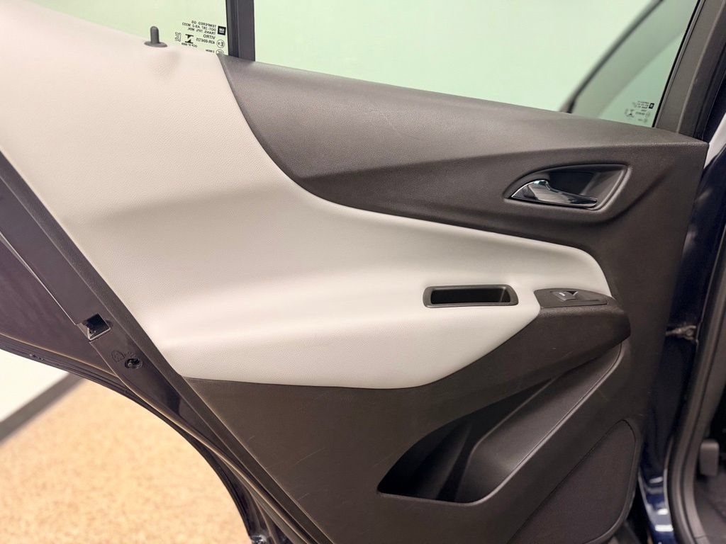 Used 2020 Chevrolet Equinox LS AWD/4WD image 22