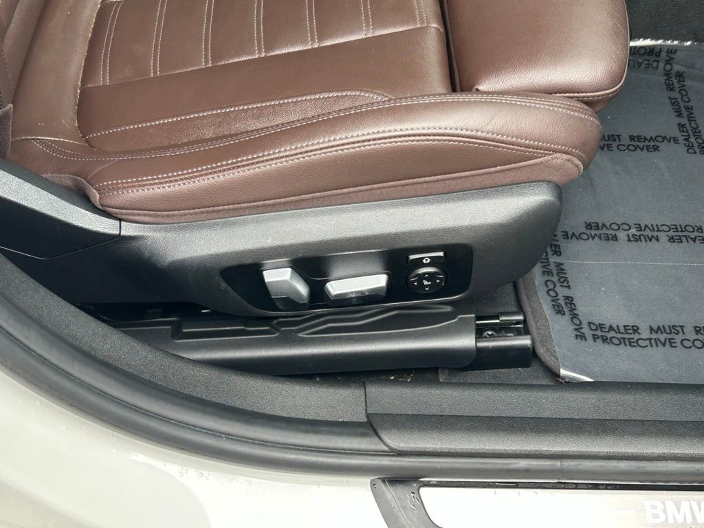 Used 2020 BMW 330i Sedan w/ Convenience Package image 35