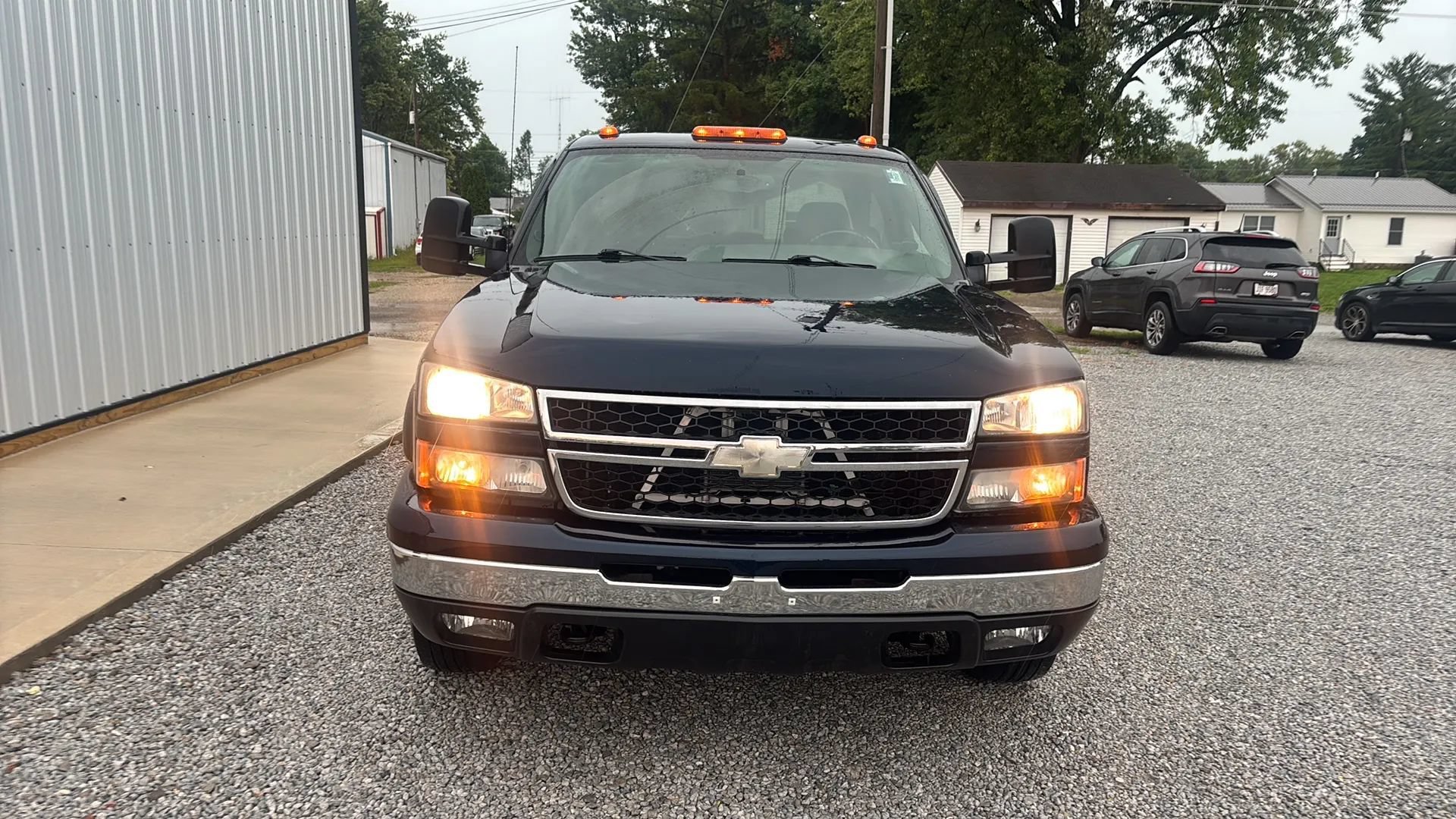Used 2006 Chevrolet Silverado 1500 LT AWD/4WD image 12