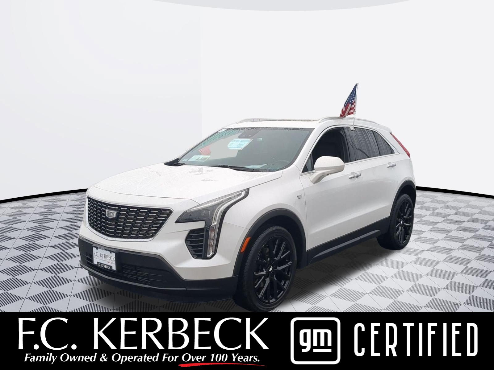 Certified 2022 Cadillac XT4 Luxury w/ Cold Weather Package