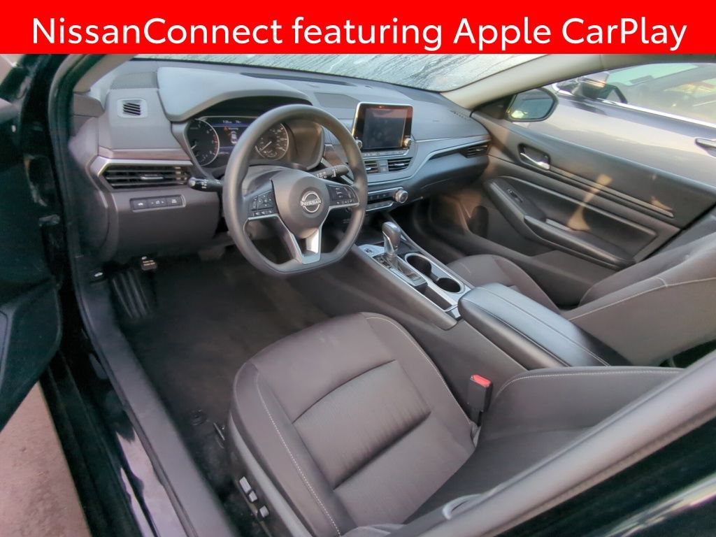 Used 2024 Nissan Altima 2.5 SV FWD image 7