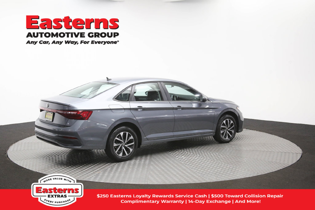 Used 2025 Volkswagen Jetta S FWD image 41