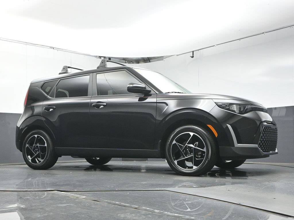 Used 2025 Kia Soul EX FWD image 31