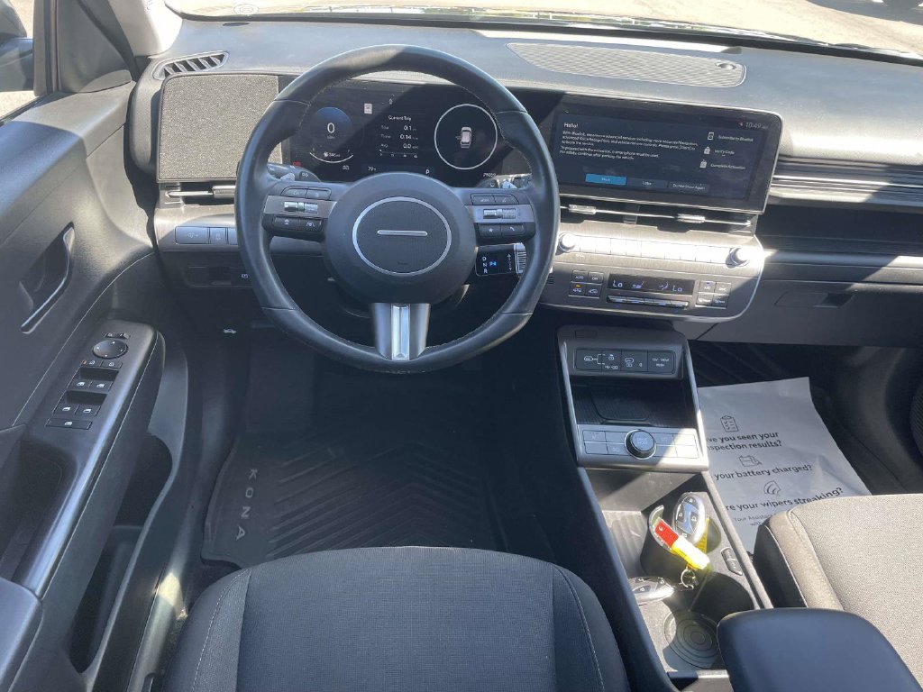 Certified 2025 Hyundai Kona SEL FWD image 11