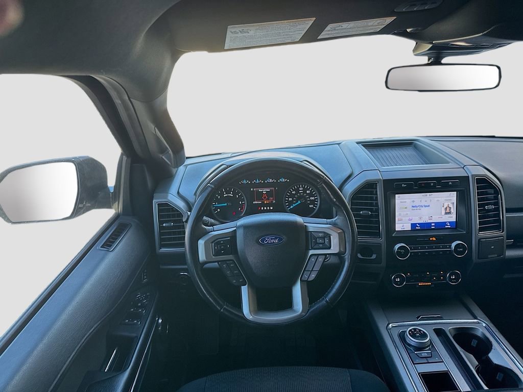 Used 2021 Ford Expedition Max XLT image 24