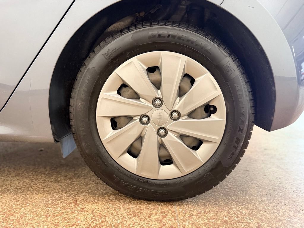 Used 2019 Kia Rio S FWD image 27