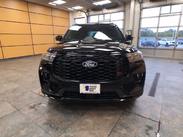 New 2027 Ford Explorer ST w/ Sun And Sound Package AWD/4WD image 2