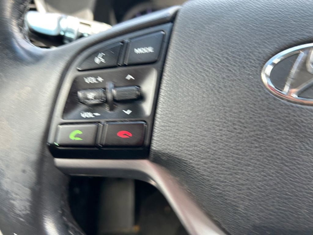 Used 2017 Hyundai Tucson Limited w/ Limited Ultimate Package 03 FWD image 19