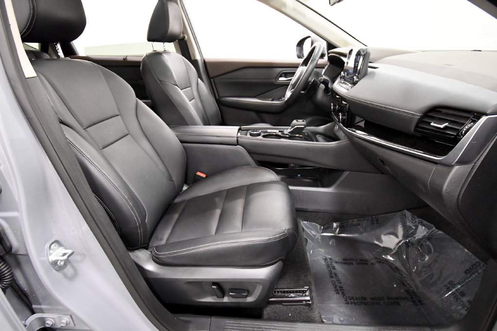 Used 2023 Nissan Rogue SL w/ SL Premium Package AWD/4WD image 18