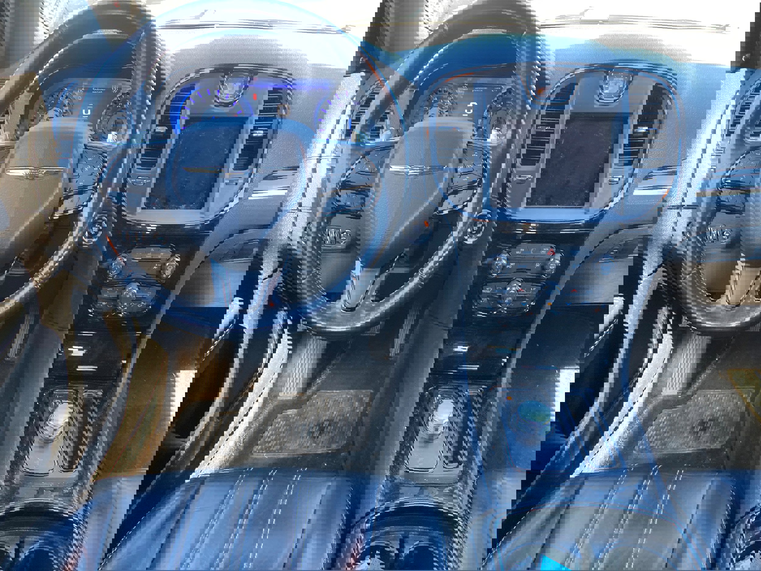 Used 2018 Chrysler 300 S image 9