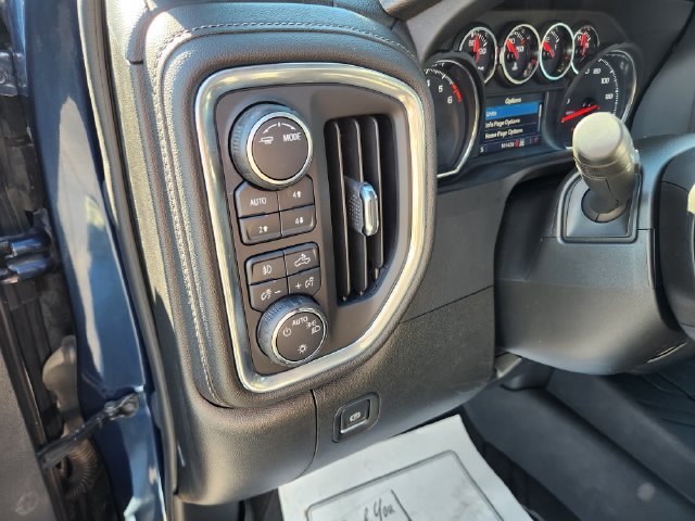 Used 2021 Chevrolet Silverado 1500 RST w/ Z71 Off-Road Package AWD/4WD image 21