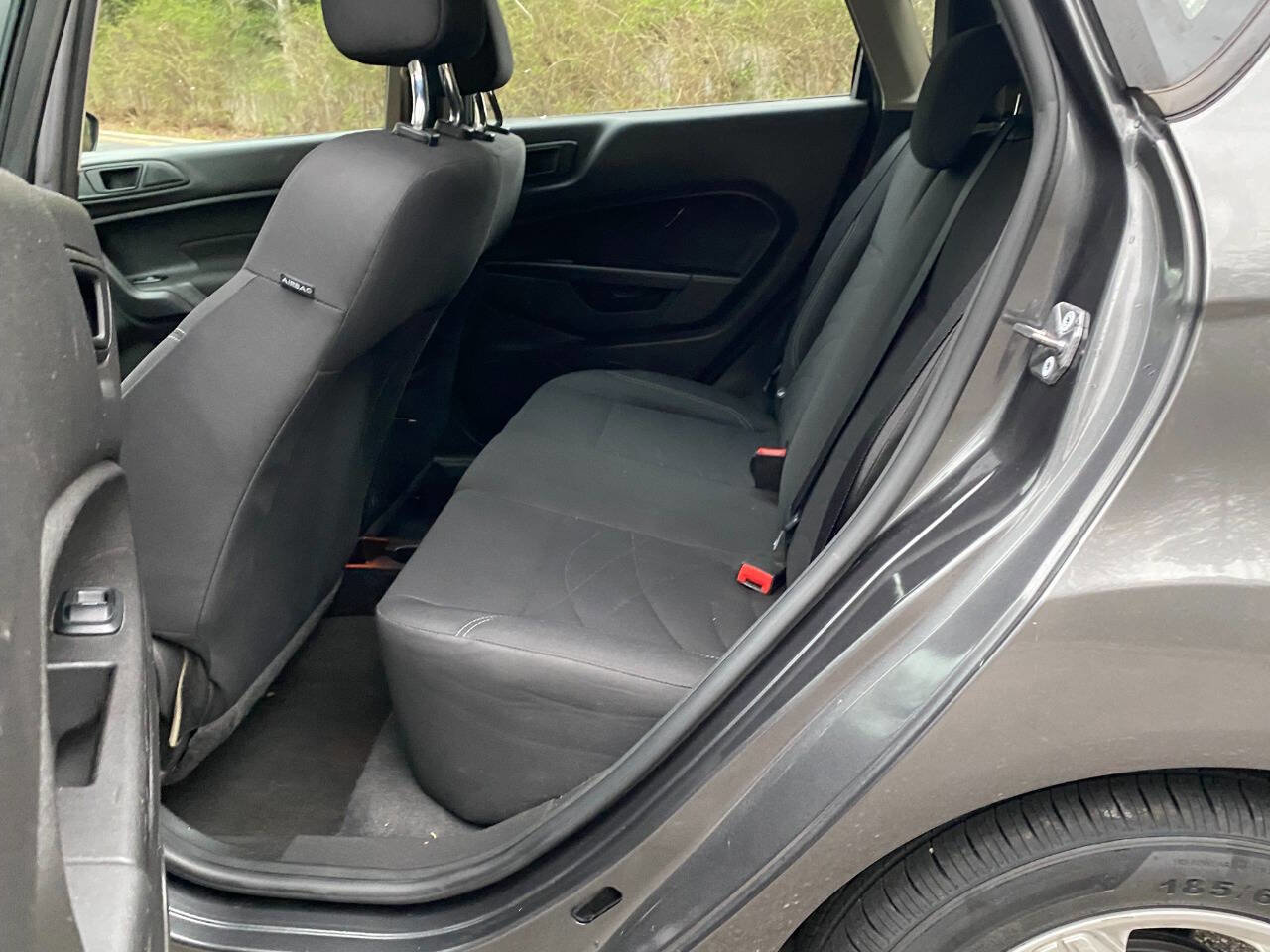 Used 2018 Ford Fiesta SE image 34