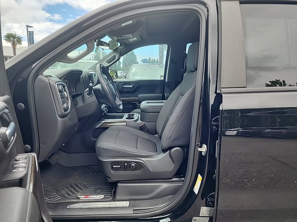 Used 2020 Chevrolet Silverado 1500 LT Trail Boss AWD/4WD image 4