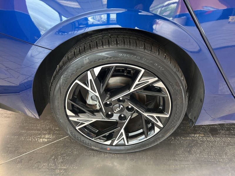 Used 2025 Kia K5 GT-Line w/ GT-Line Premium Package FWD image 9