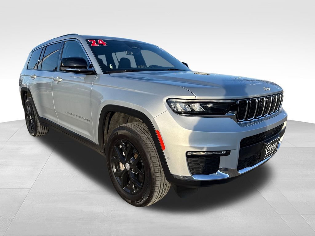 Used 2024 Jeep Grand Cherokee L Limited w/ Luxury Tech Group II image 8