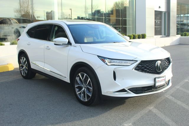 Used 2024 Acura MDX SH-AWD w/ Technology Package image 9