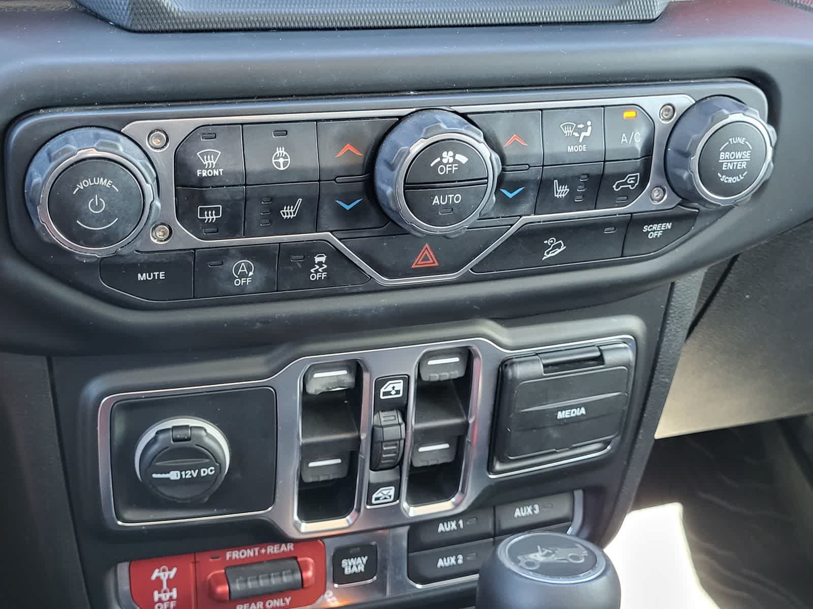 Used 2019 Jeep Wrangler Unlimited Rubicon AWD/4WD image 21