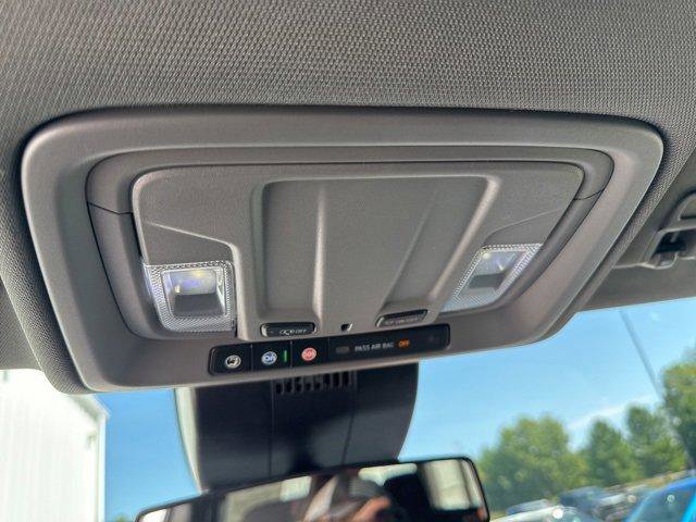 New 2026 Chevrolet Silverado 1500 LT image 18