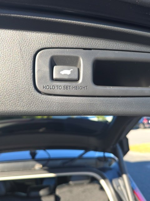 Used 2024 Honda CR-V EX-L image 14