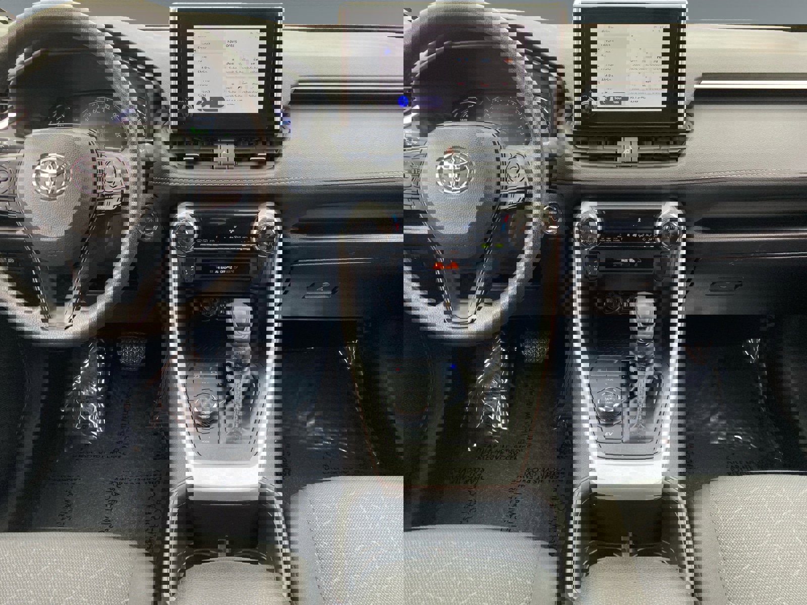 Used 2025 Toyota RAV4 XLE image 11