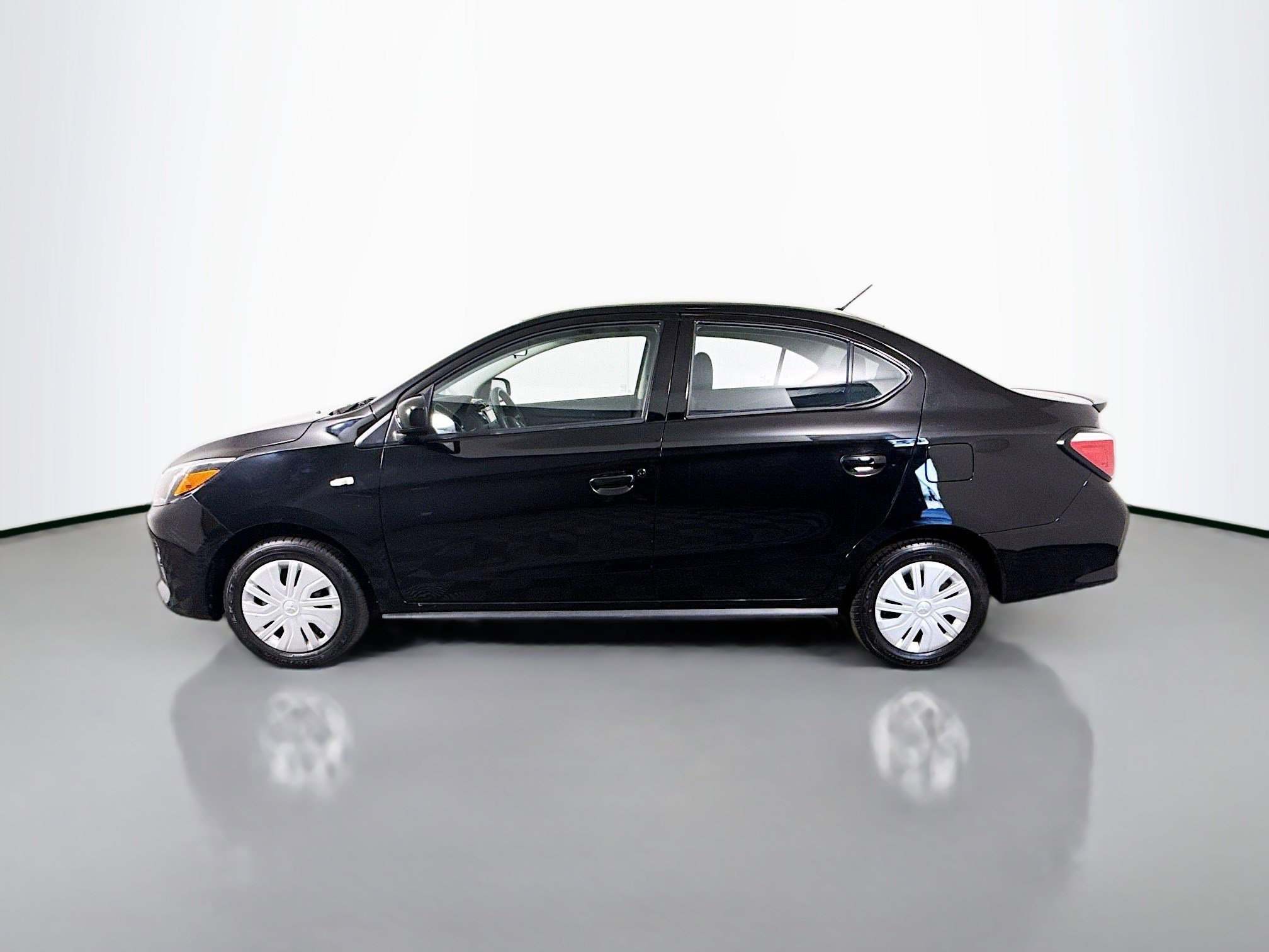 Used 2024 Mitsubishi Mirage G4 LE image 6