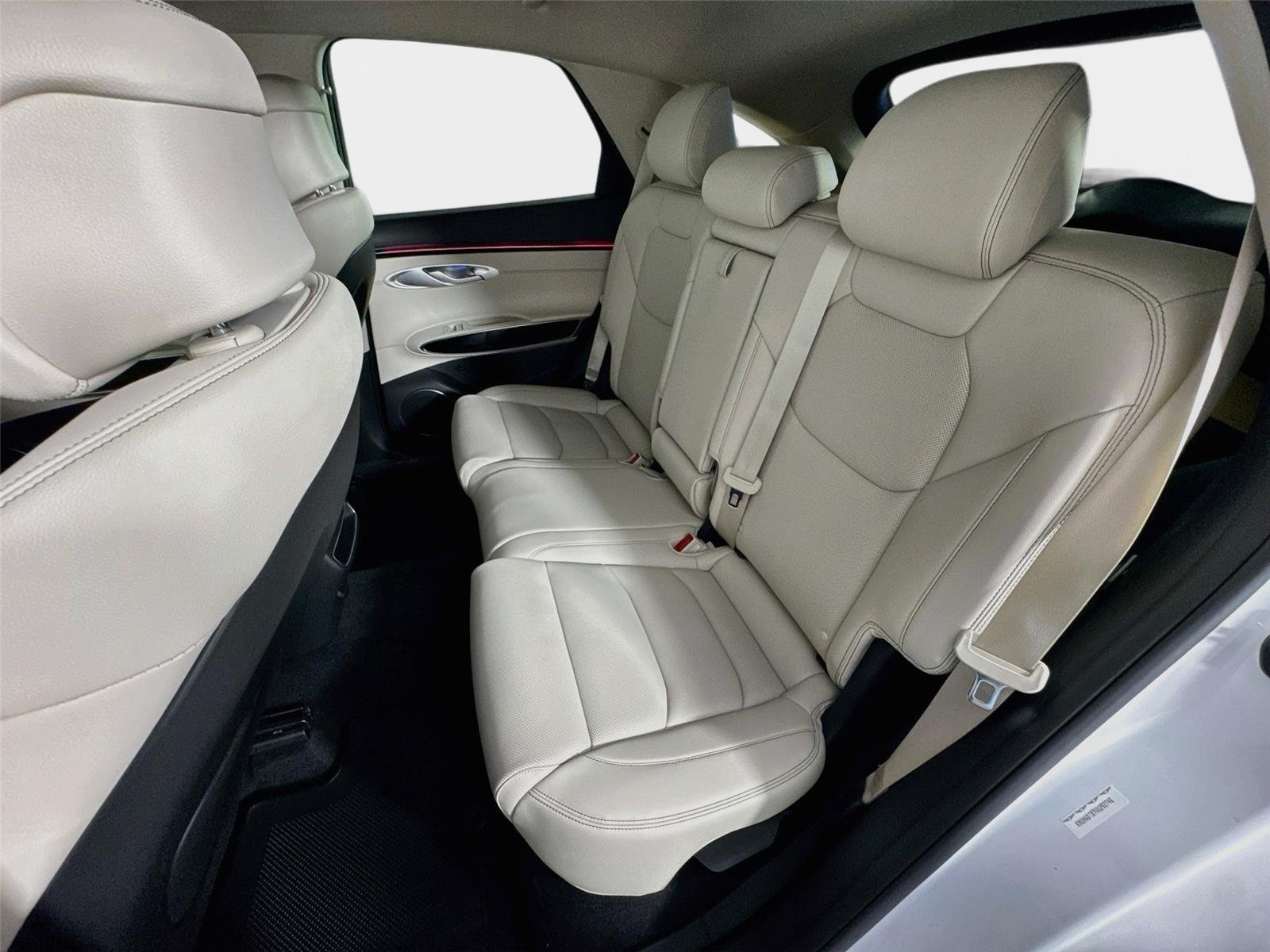 New 2027 Genesis GV70 2.5T AWD/4WD image 22