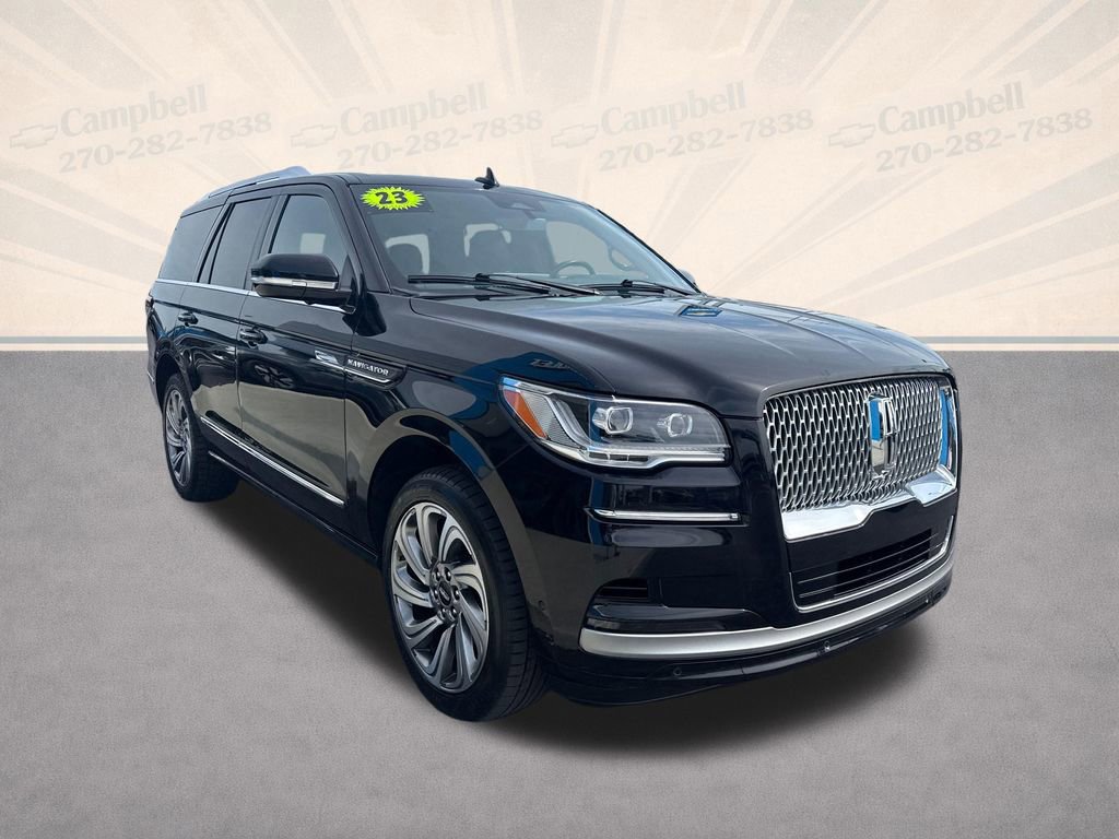 Used 2023 Lincoln Navigator Reserve AWD/4WD image 8
