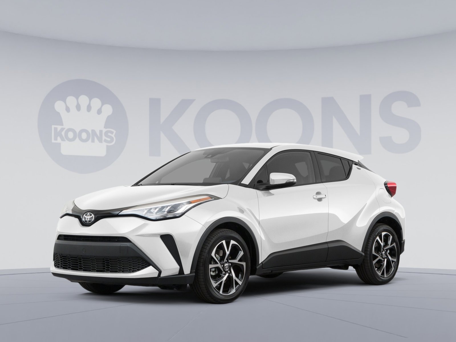Used 2021 Toyota C-HR LE FWD image 1