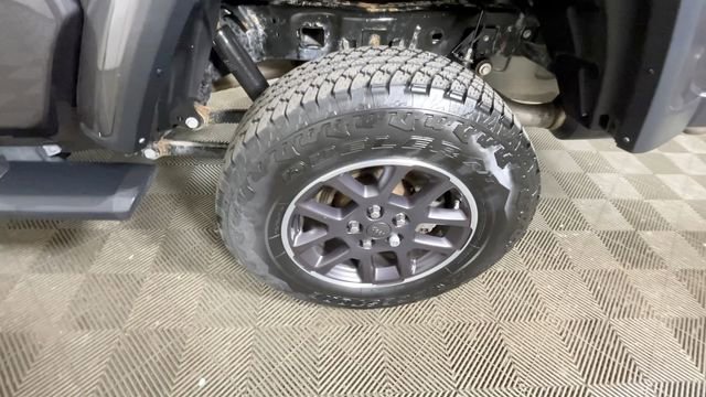 Used 2021 Jeep Gladiator Overland w/ Uconnect 4C Nav & Sound Group AWD/4WD image 16