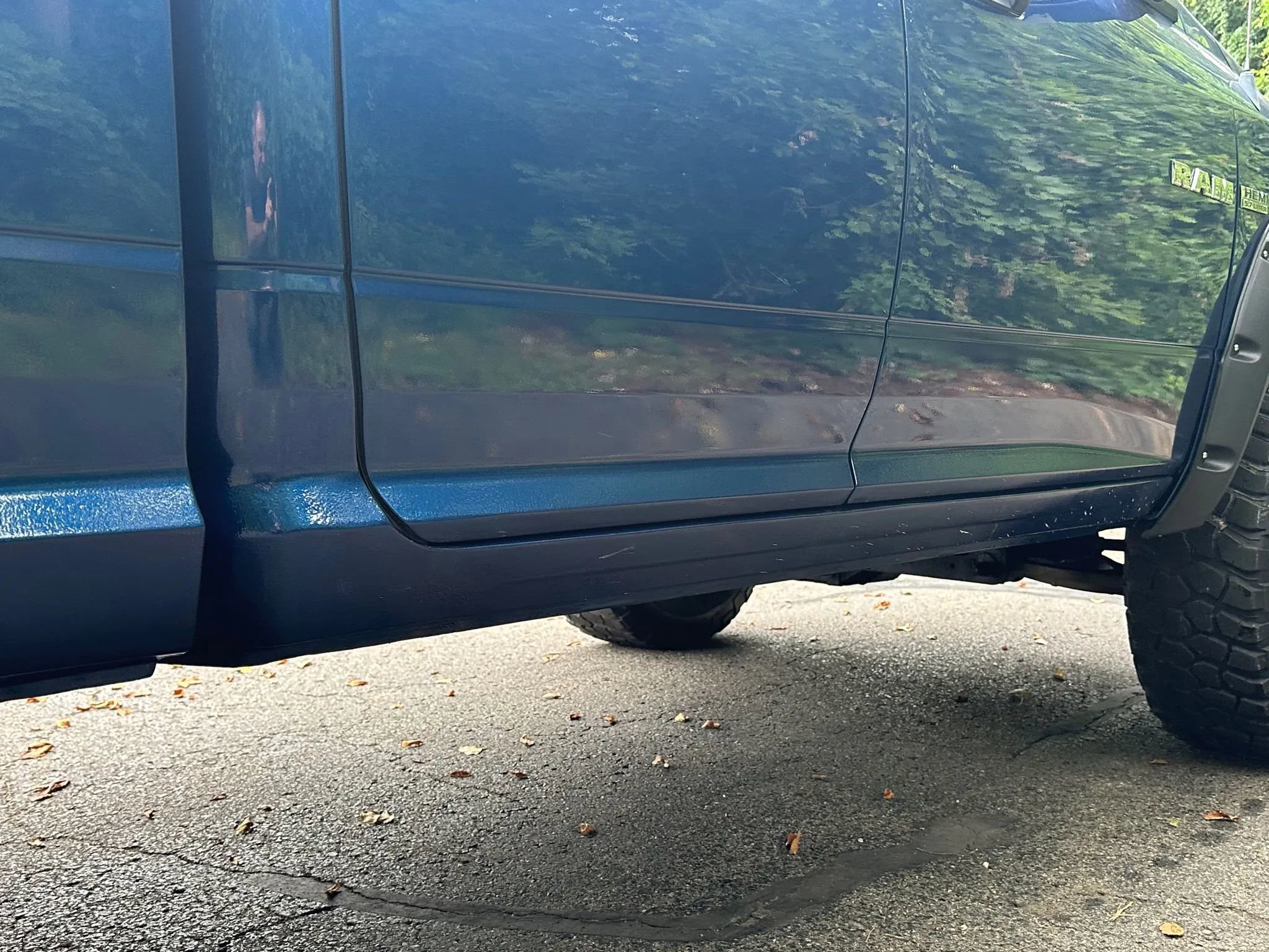 Used 2010 Dodge Ram 1500 Truck SLT w/ Luxury Group image 24