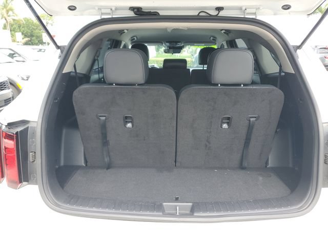 Certified 2023 Kia Sorento S FWD image 6