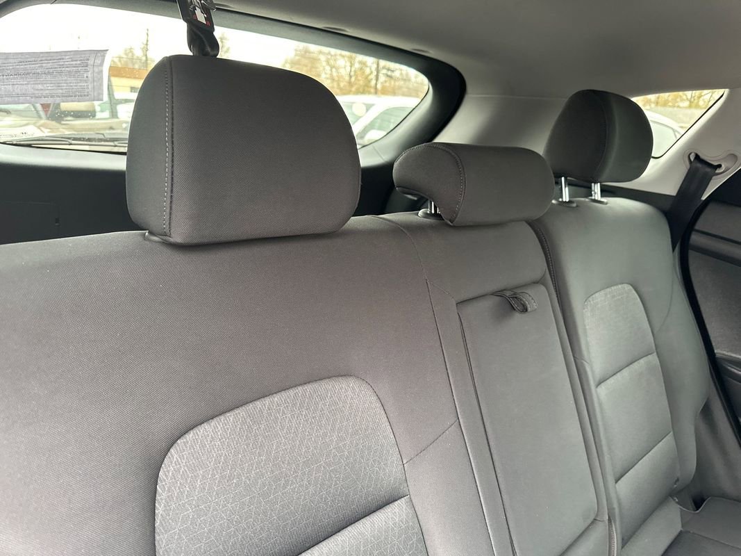 Used 2017 Hyundai Tucson SE image 30