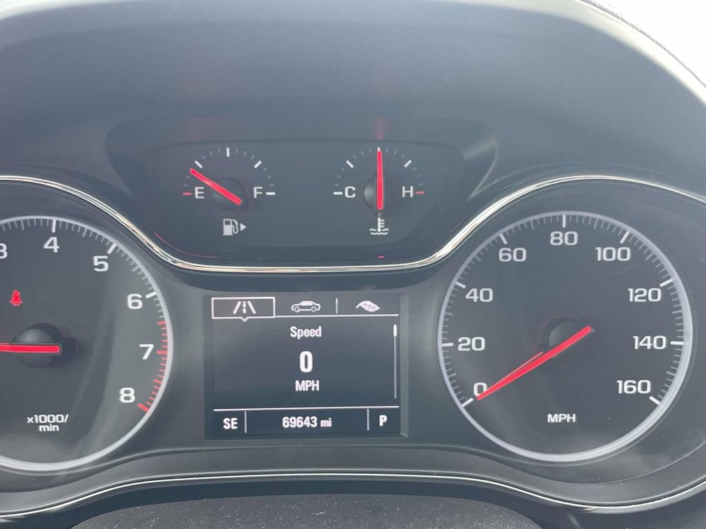 Used 2019 Chevrolet Cruze LT w/ Convenience Package FWD image 20