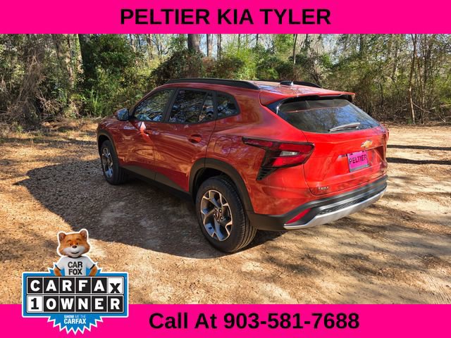 Used 2024 Chevrolet Trax LT w/ Driver Confidence Package image 5