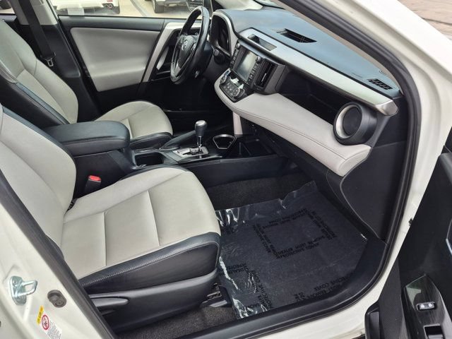 Used 2016 Toyota RAV4 Limited w/ Advanced Technology Package AWD/4WD image 5