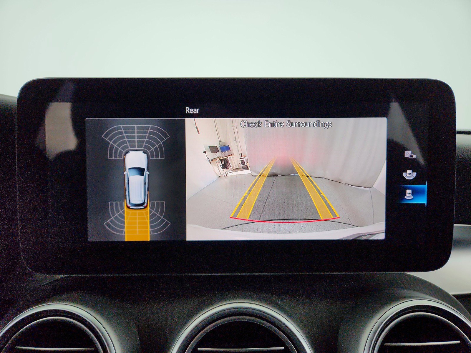 Used 2021 Mercedes-Benz GLC 300 GLC 300 image 17