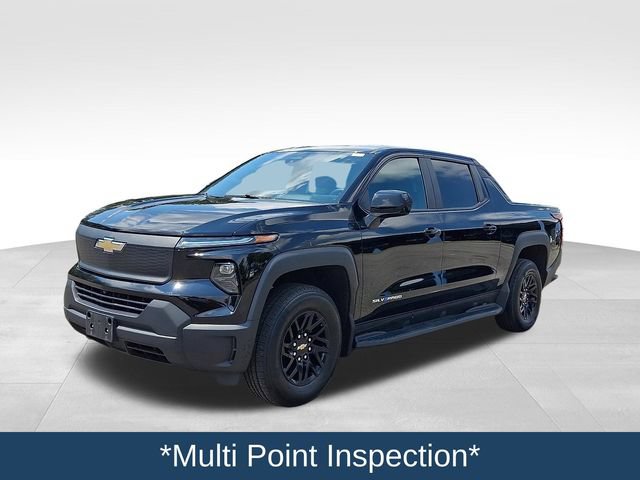 Used 2024 Chevrolet Silverado EV W/T AWD/4WD image 4