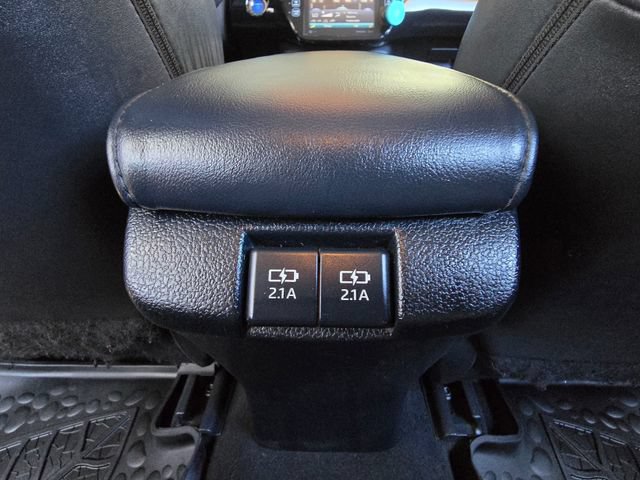 Used 2020 Toyota Prius Prime XLE FWD image 24