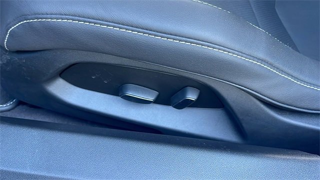 Used 2024 Chevrolet Corvette Stingray Coupe w/ Z51 Performance Package image 26