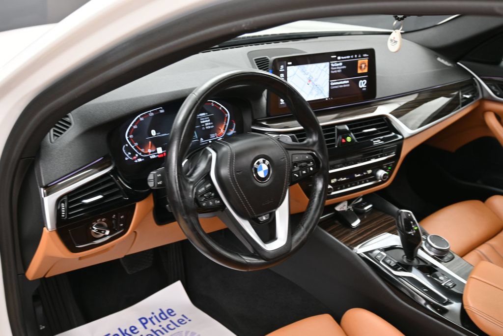 Used 2022 BMW 530i xDrive w/ Convenience Package AWD/4WD image 17